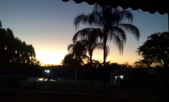 Pôr do sol visto da Pousada Recanto do Guará